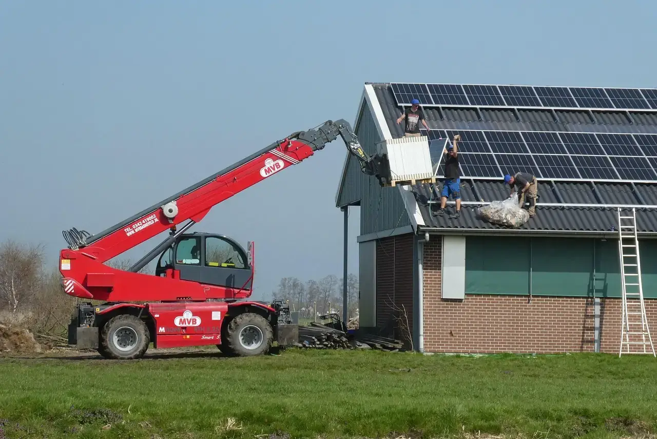 Instalação de energia solar industrial